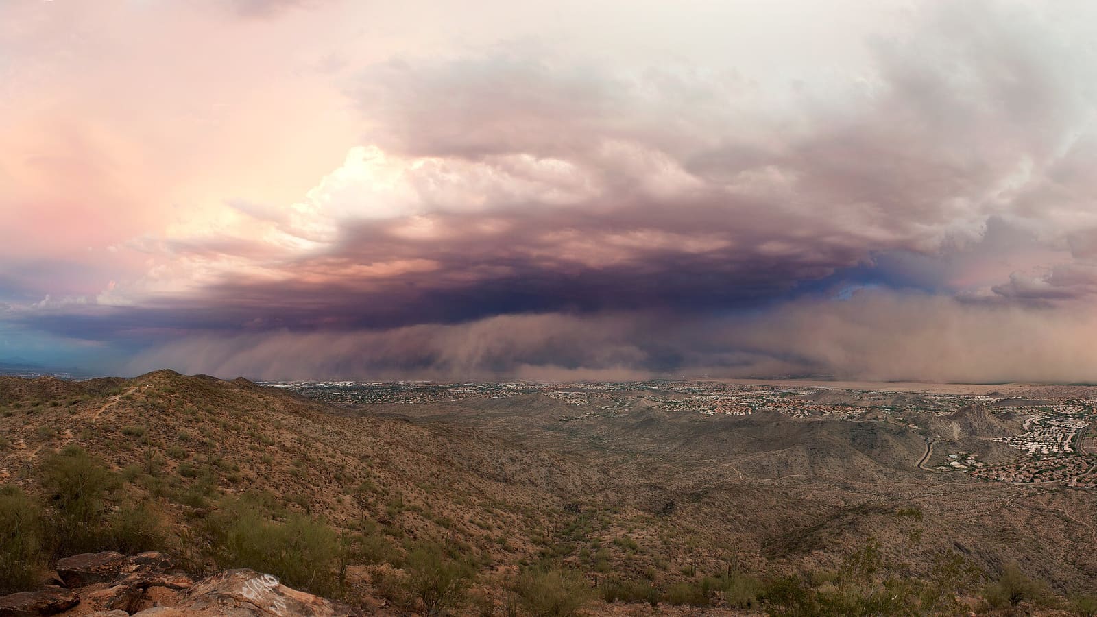 A monsoon dust storm rolling over the Phoenix metro area, which includes Glendale, Arizona