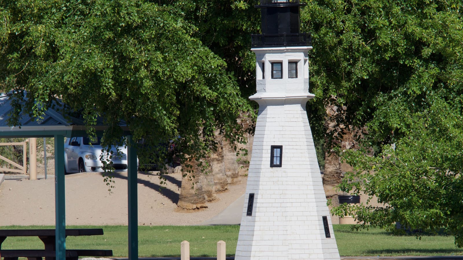 A replica lighthouse along the channel at Lake Havasu City, Arizona