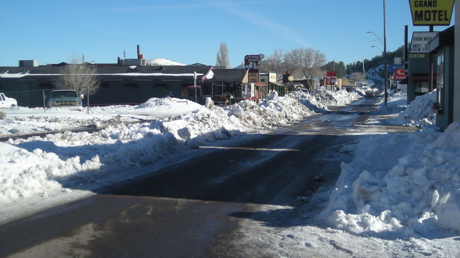 Snow along Route 66 in downtown Williams, Arizona